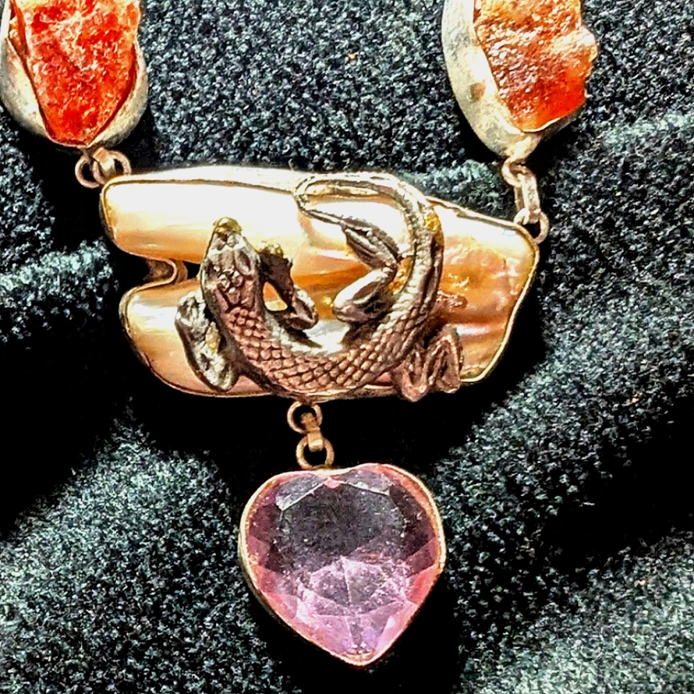 Lizard gems druzy necklace. Pink tourmaline, rose quartz, biwa pearl signed 925.